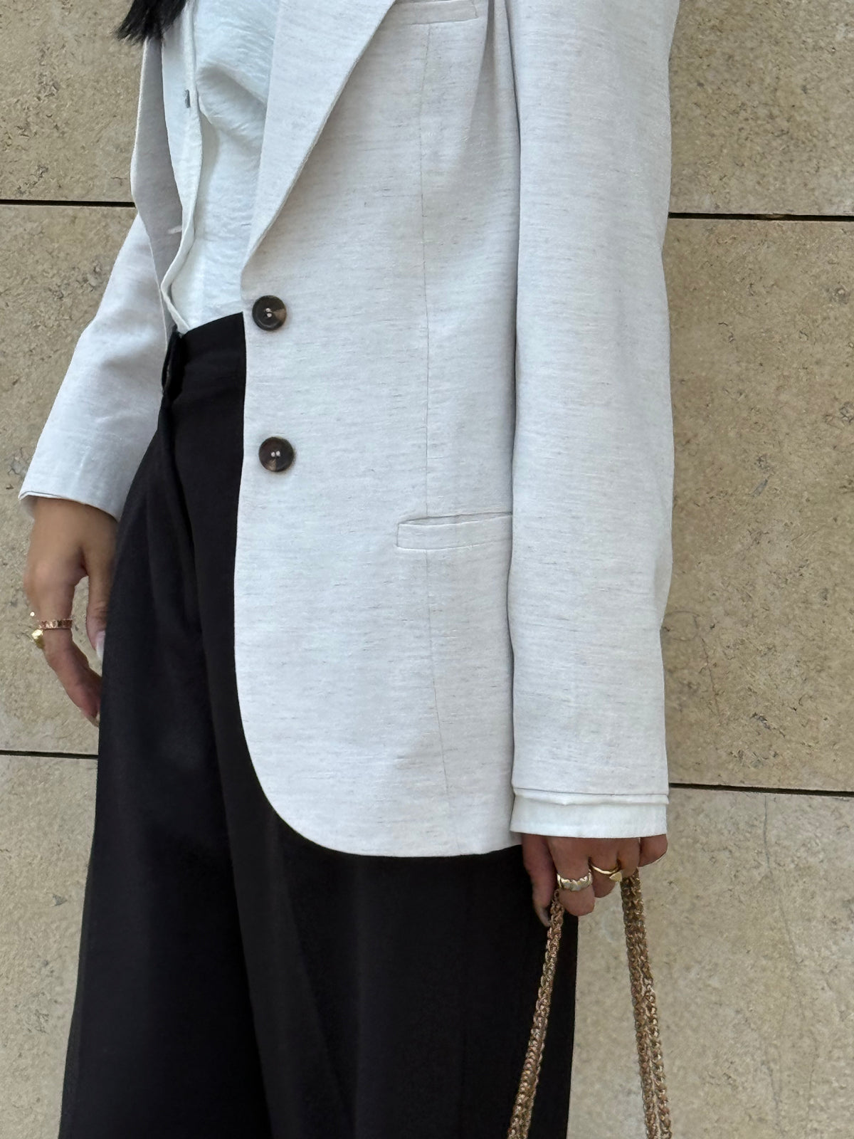 Esos Linen Blazer