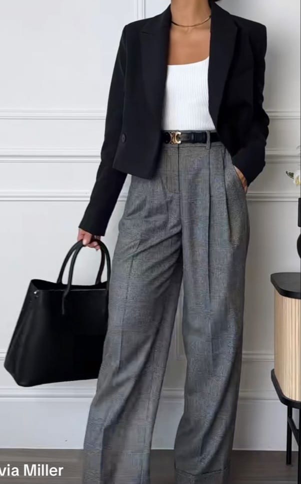 Black cropped blazer